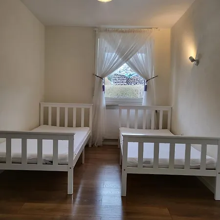Irina Apartamento *